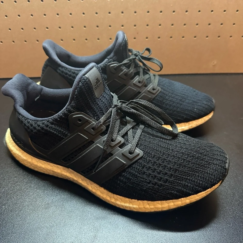 Adidas‎ Ultra-boost 5.0 DNA